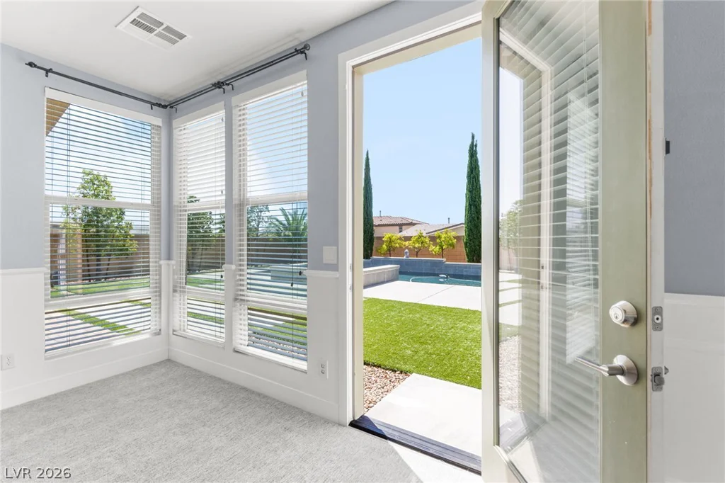 9675 Skye Cliff, Las Vegas, NV 89166
