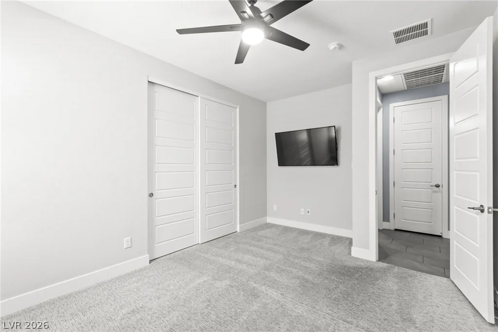 9675 Skye Cliff, Las Vegas, NV 89166