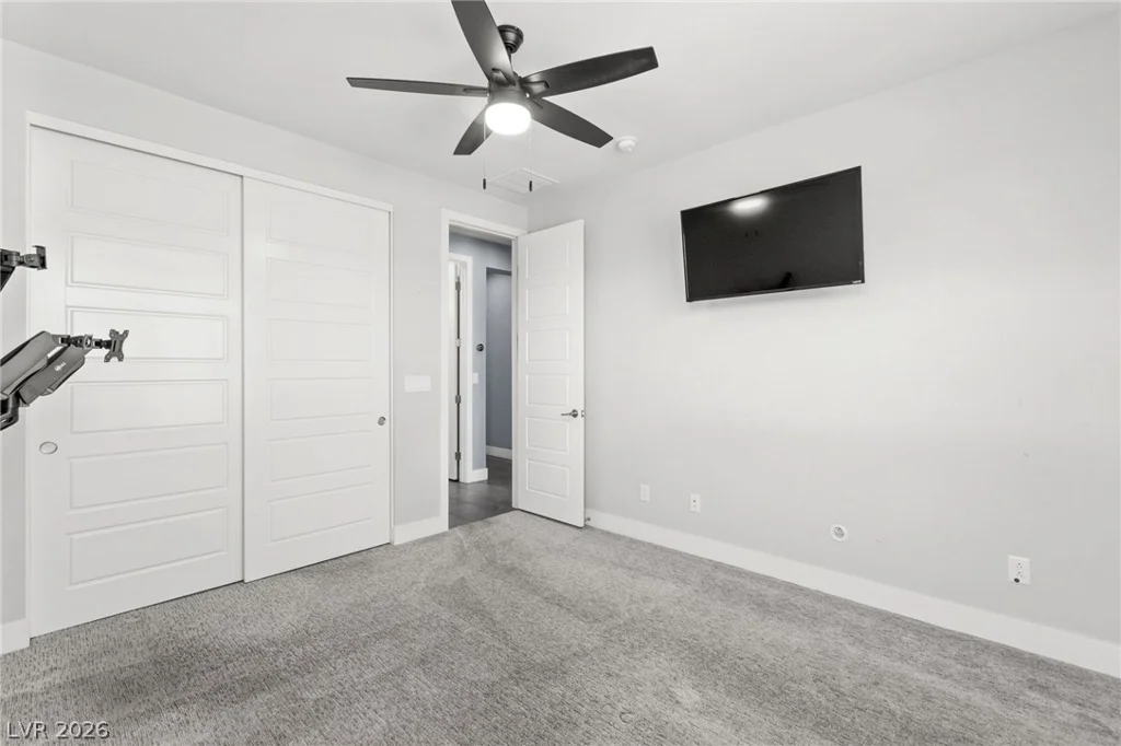 9675 Skye Cliff, Las Vegas, NV 89166