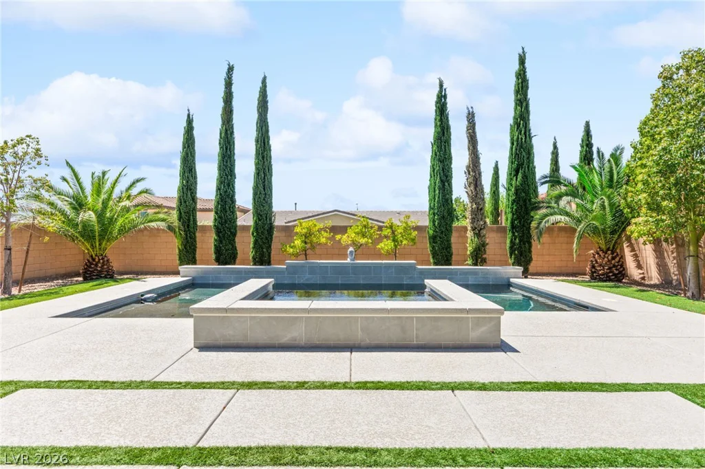 9675 Skye Cliff, Las Vegas, NV 89166