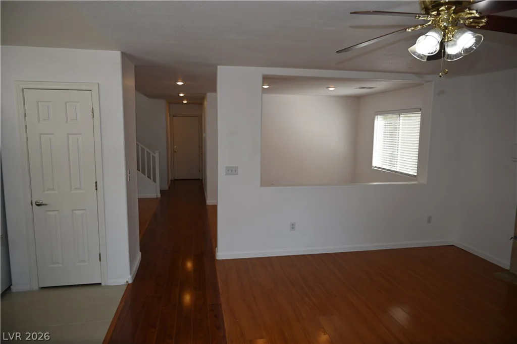 9859 Erins Grove, Las Vegas, NV 89147