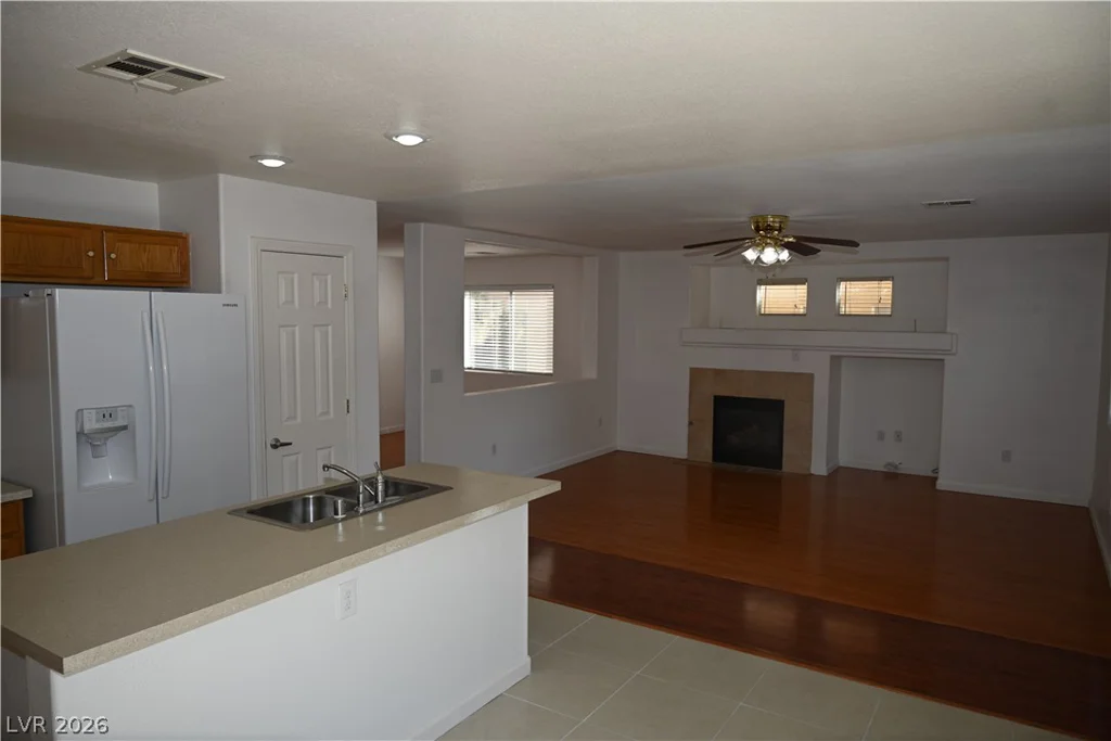 9859 Erins Grove, Las Vegas, NV 89147