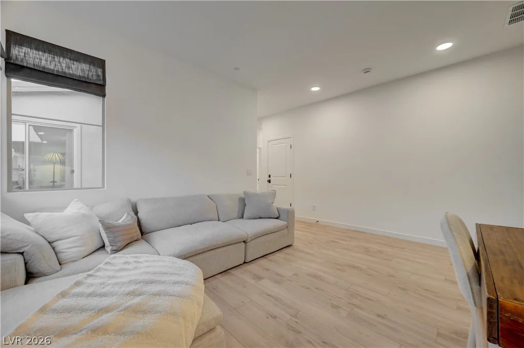 10151 Evergreen Pine, Las Vegas, NV 89166