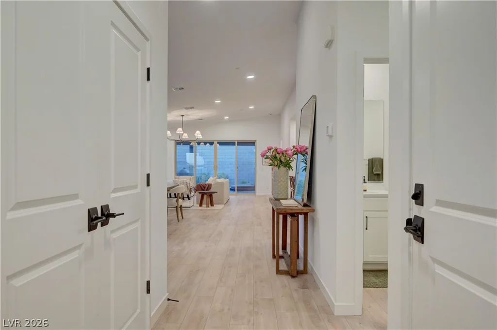 10151 Evergreen Pine, Las Vegas, NV 89166