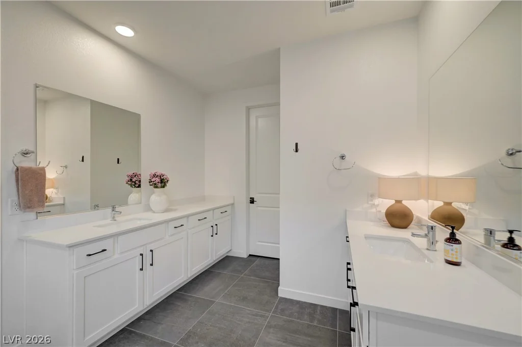 10151 Evergreen Pine, Las Vegas, NV 89166
