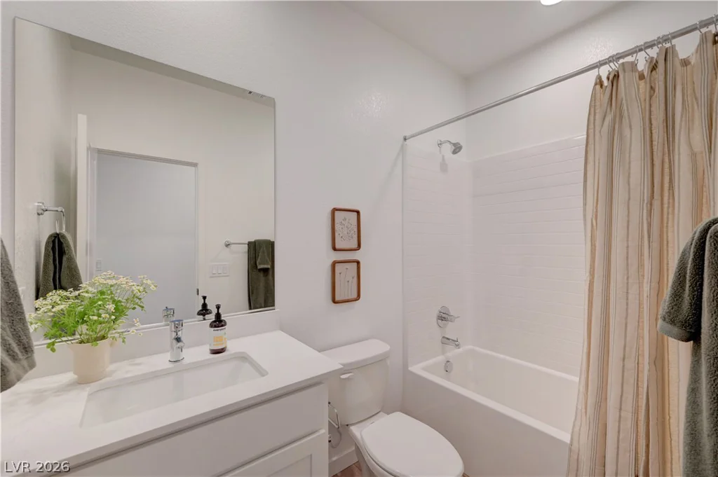 10151 Evergreen Pine, Las Vegas, NV 89166