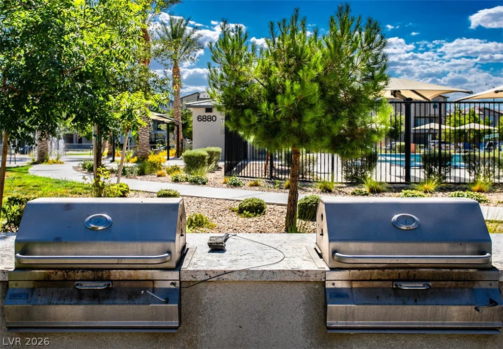 6811 Dark Gunmetal, North Las Vegas, NV 89086