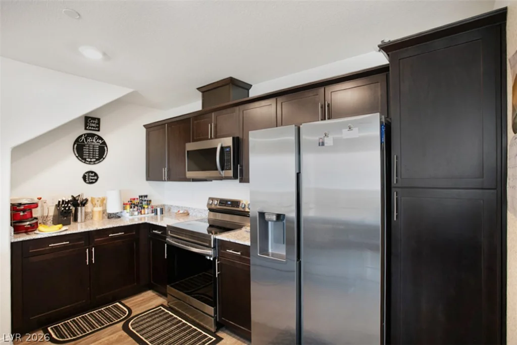 6811 Dark Gunmetal, North Las Vegas, NV 89086