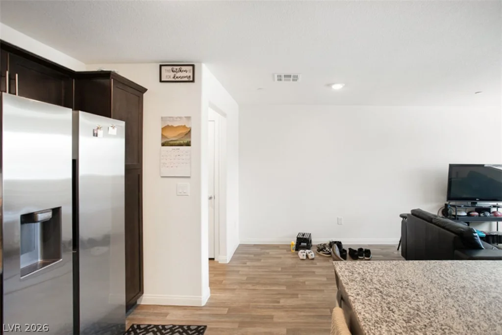6811 Dark Gunmetal, North Las Vegas, NV 89086