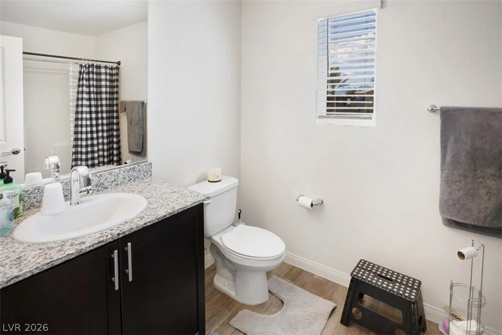 6811 Dark Gunmetal, North Las Vegas, NV 89086