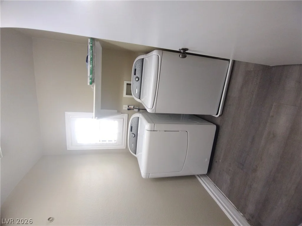 10149 Whitney Falls, Las Vegas, NV 89148