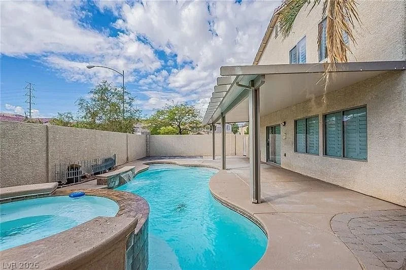 10149 Whitney Falls, Las Vegas, NV 89148