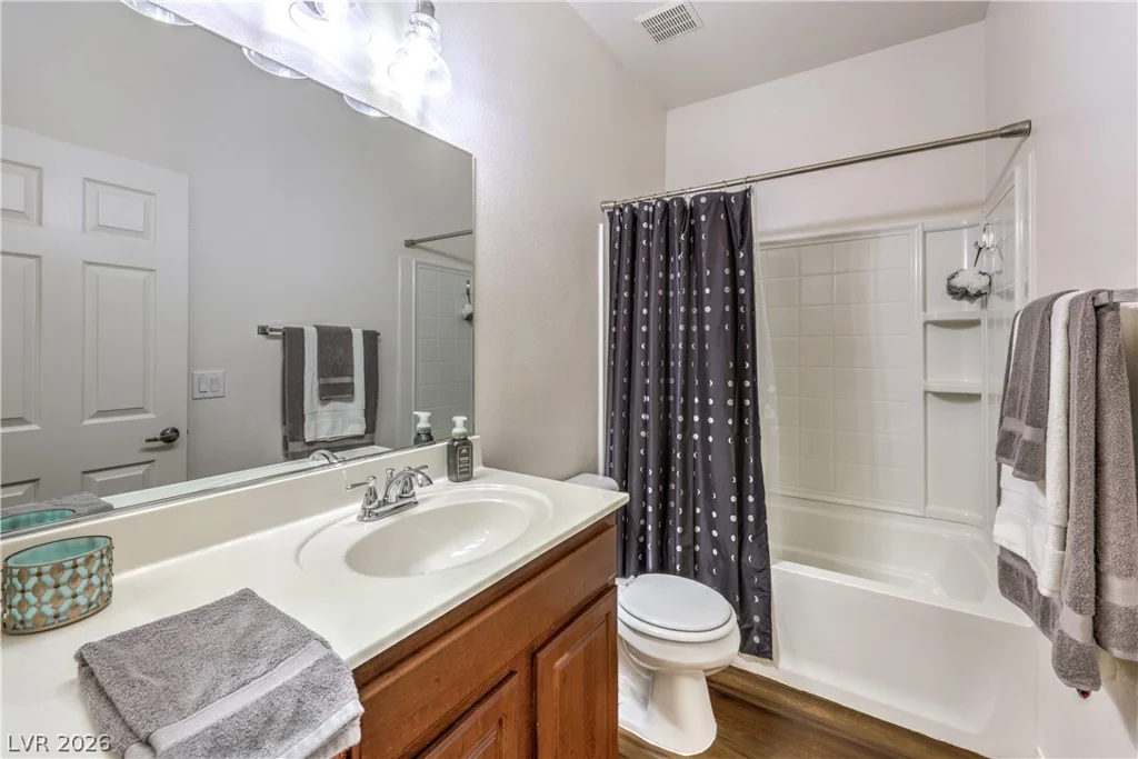 10450 Gold Shadow, Las Vegas, NV 89129