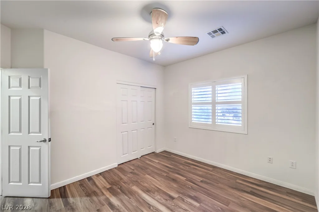 10450 Gold Shadow, Las Vegas, NV 89129