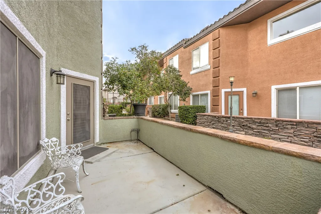 10450 Gold Shadow, Las Vegas, NV 89129