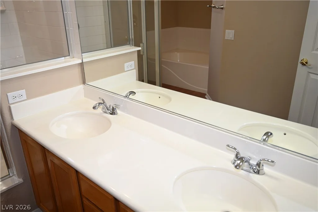 2936 FALLING SPRINGS, Las Vegas, NV 89135