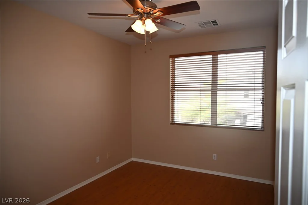 2936 FALLING SPRINGS, Las Vegas, NV 89135