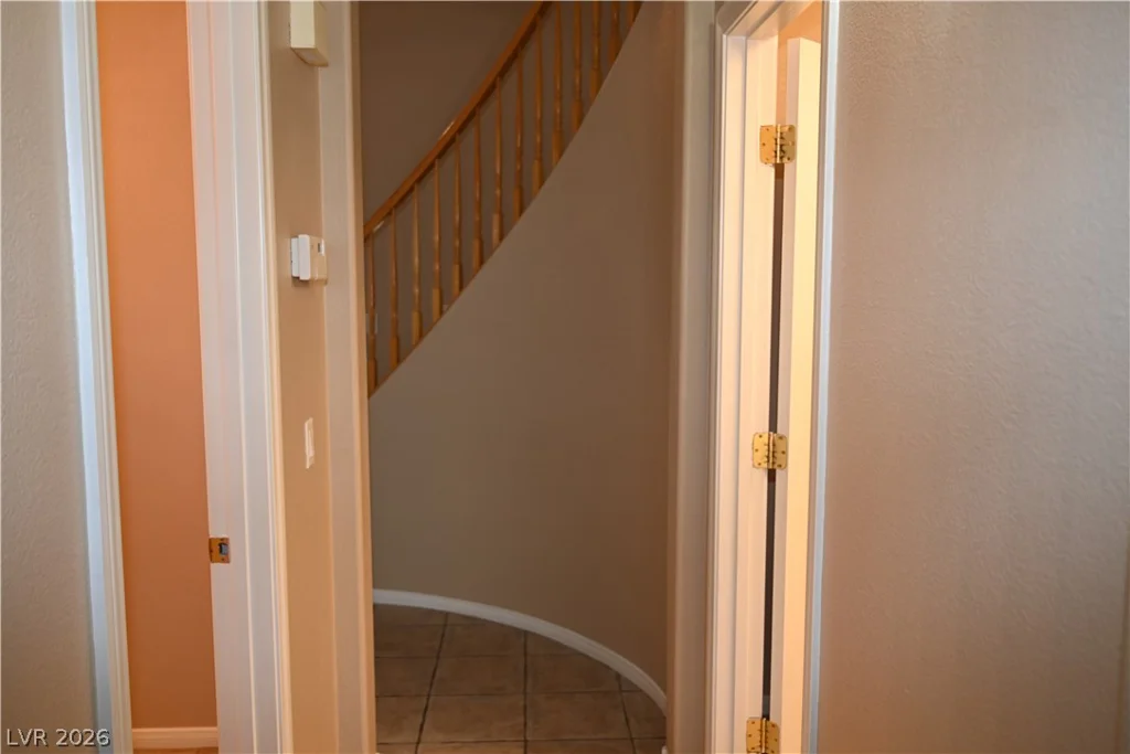 2936 FALLING SPRINGS, Las Vegas, NV 89135