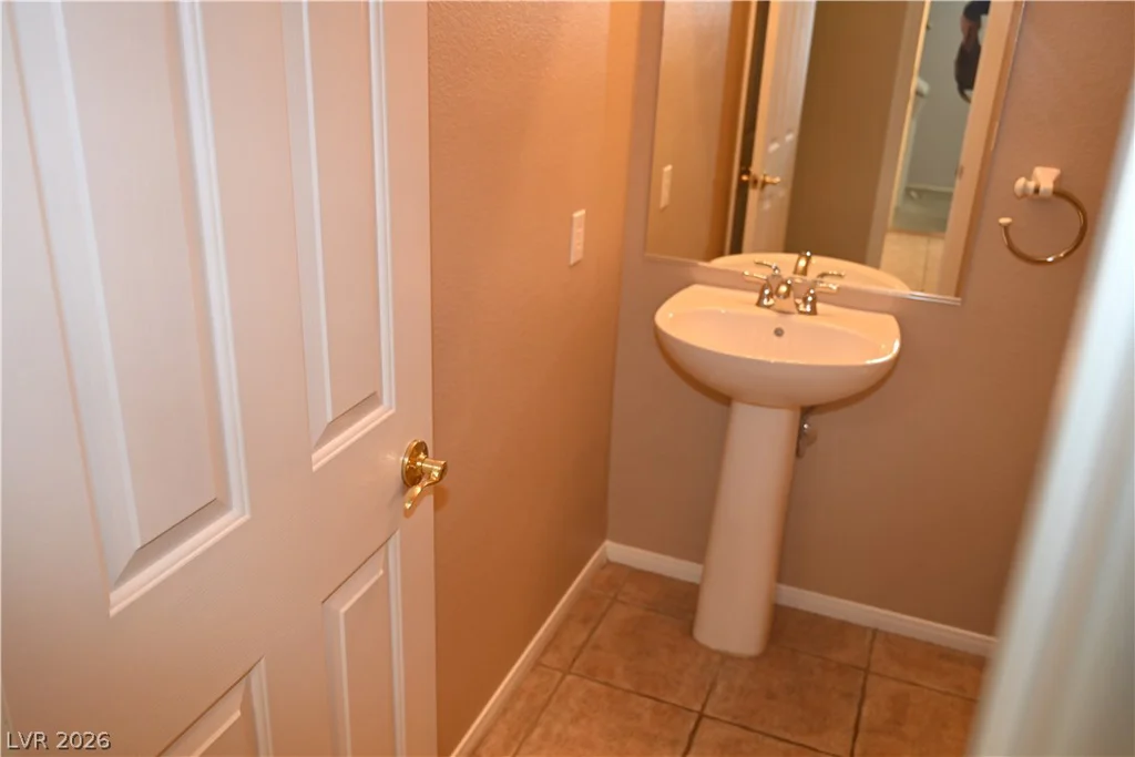 2936 FALLING SPRINGS, Las Vegas, NV 89135