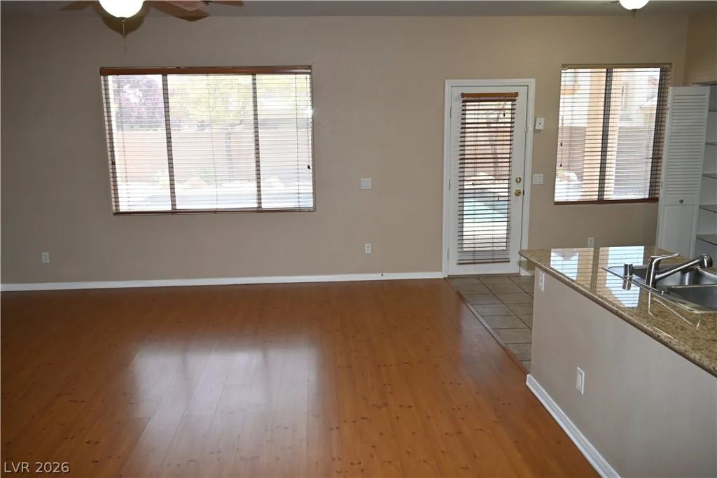 2936 FALLING SPRINGS, Las Vegas, NV 89135