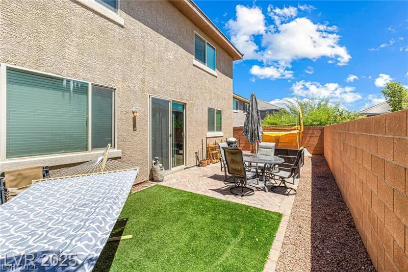 10523 Laurel Mountain, Las Vegas, NV 89166
