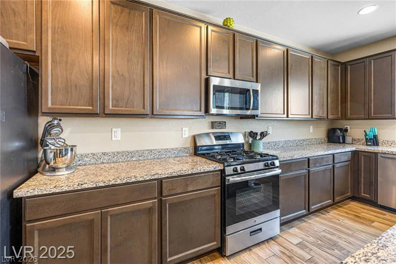 10523 Laurel Mountain, Las Vegas, NV 89166