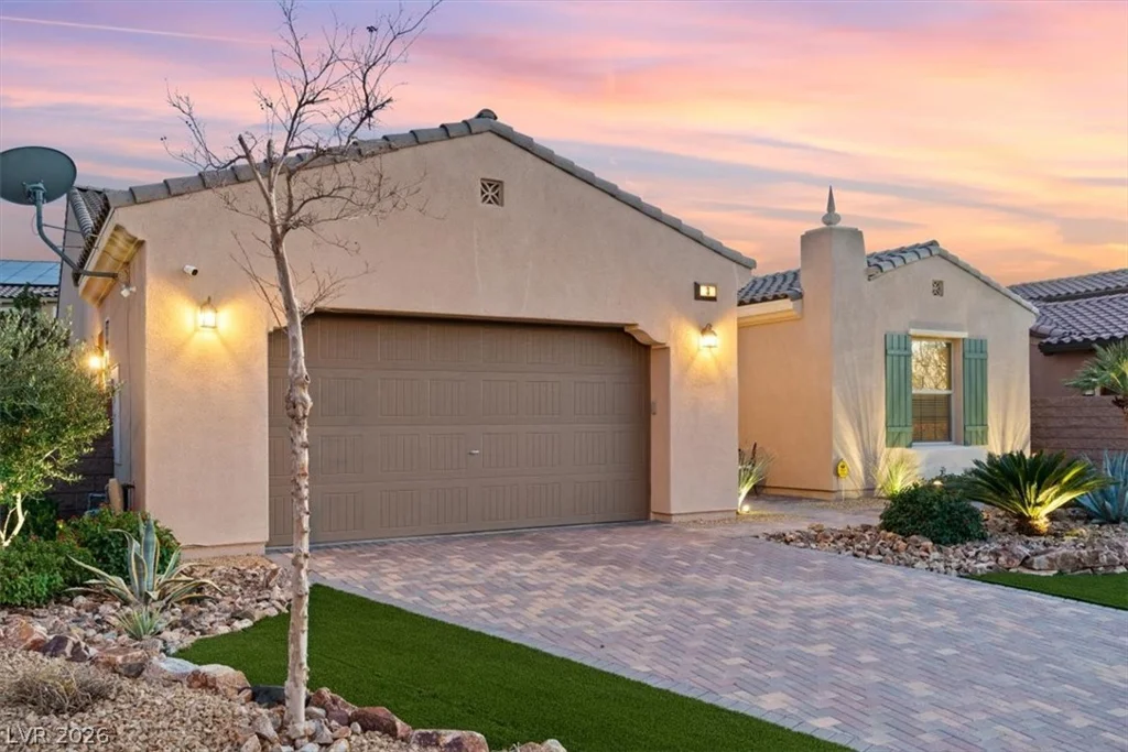 3 Viola Carino, Henderson, NV 89011