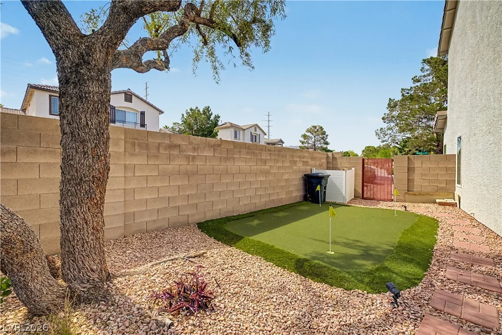 10539 Brownsville, Las Vegas, NV 89129