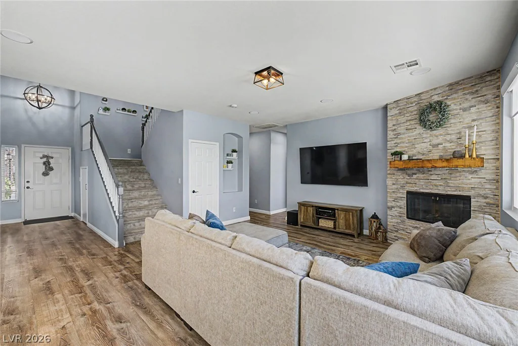 10539 Brownsville, Las Vegas, NV 89129