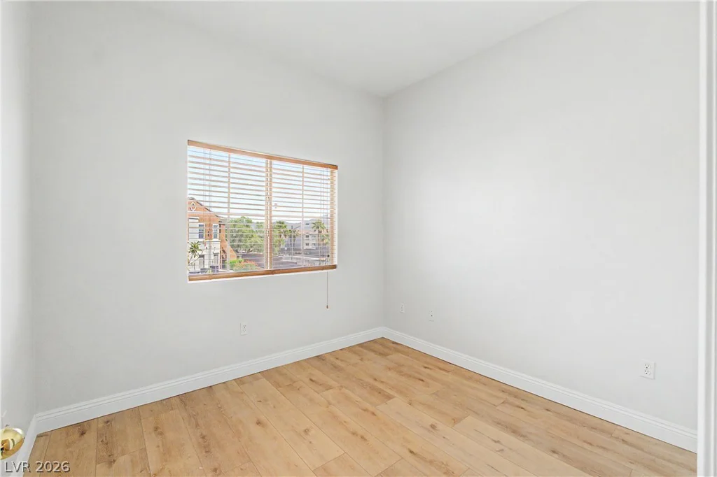 9303 Gilcrease, Las Vegas, NV 89149