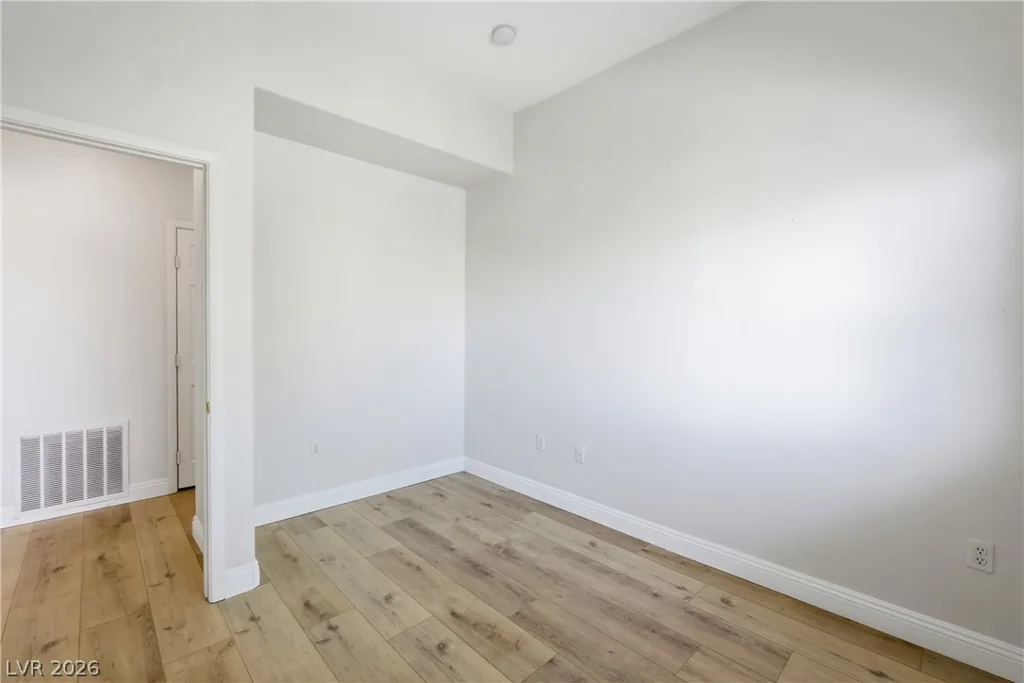 9303 Gilcrease, Las Vegas, NV 89149