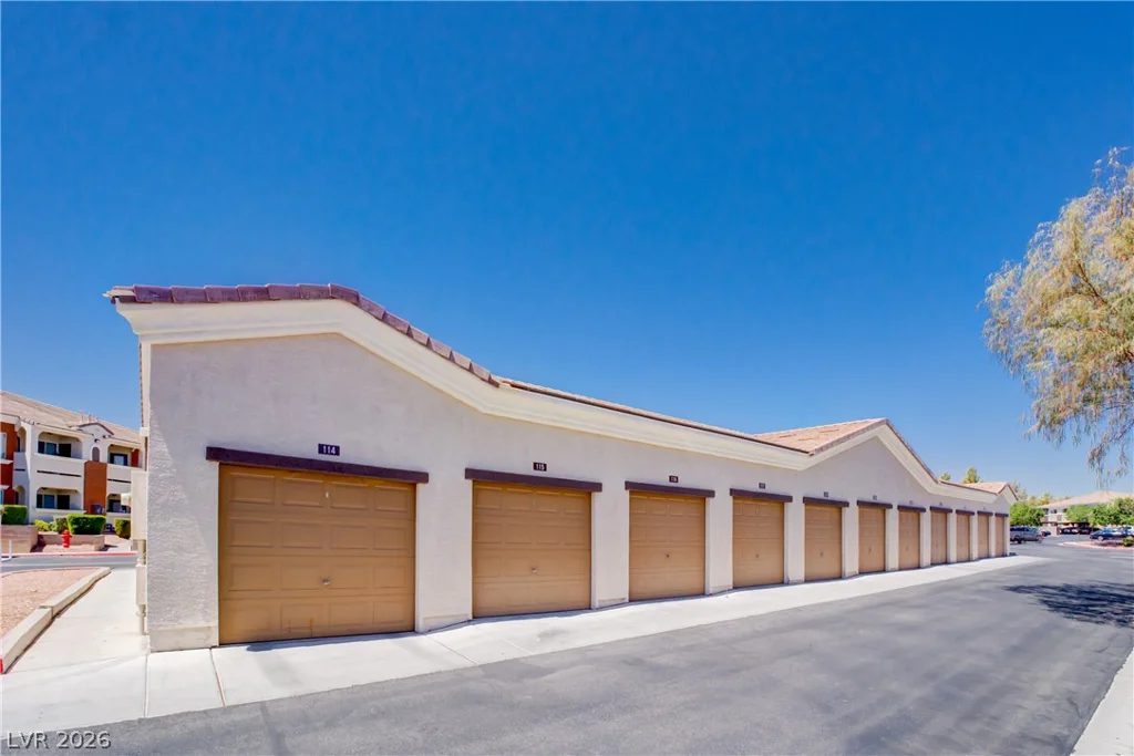 9303 Gilcrease, Las Vegas, NV 89149