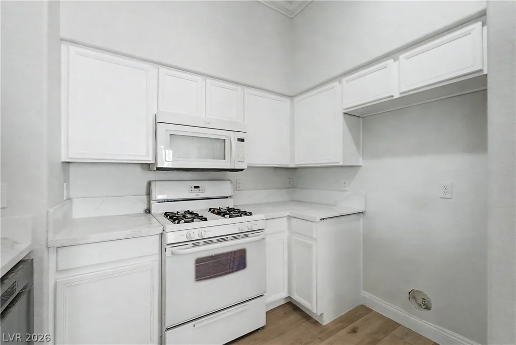 9303 Gilcrease, Las Vegas, NV 89149