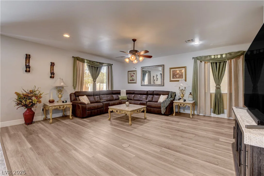 230 Pivot, North Las Vegas, NV 89031