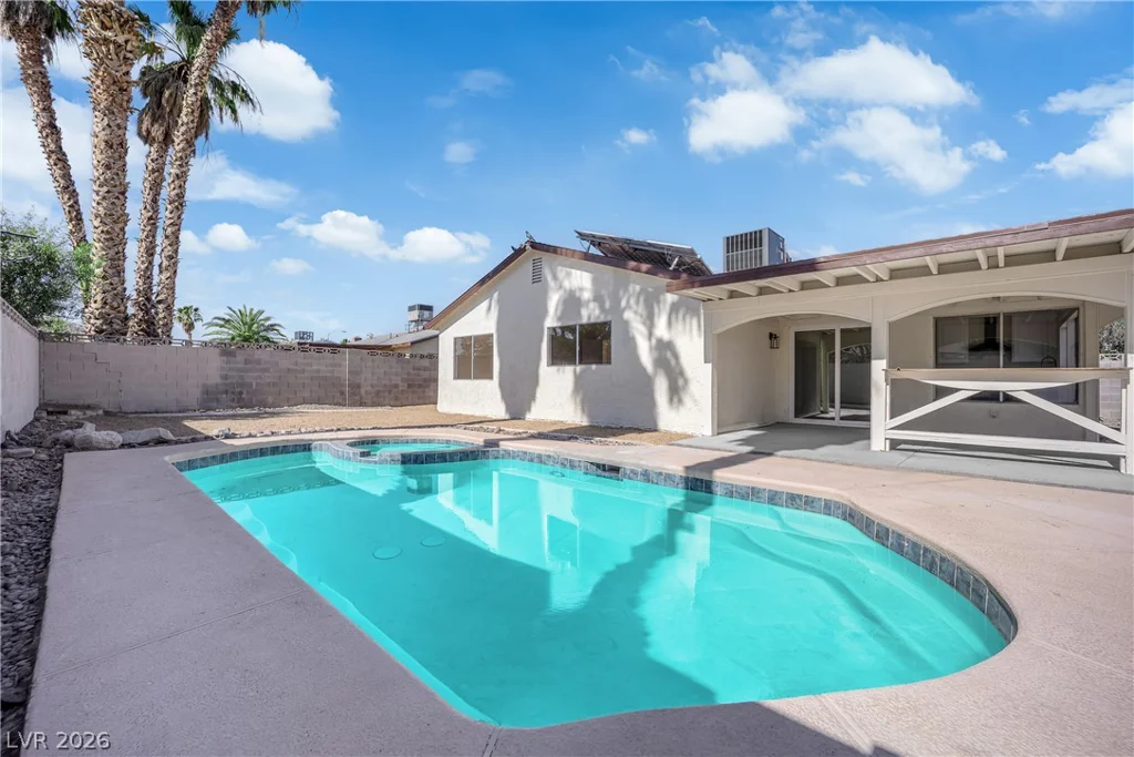 5420 Oxbow, Las Vegas, NV 89119