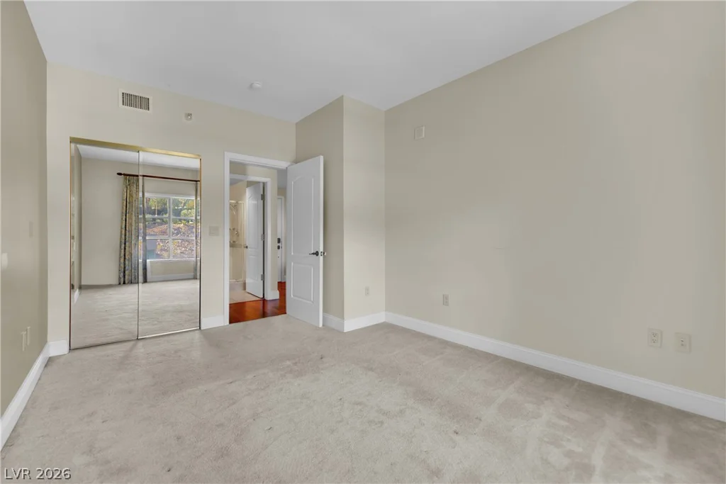 30 Strada Di Villaggio, Henderson, NV 89011