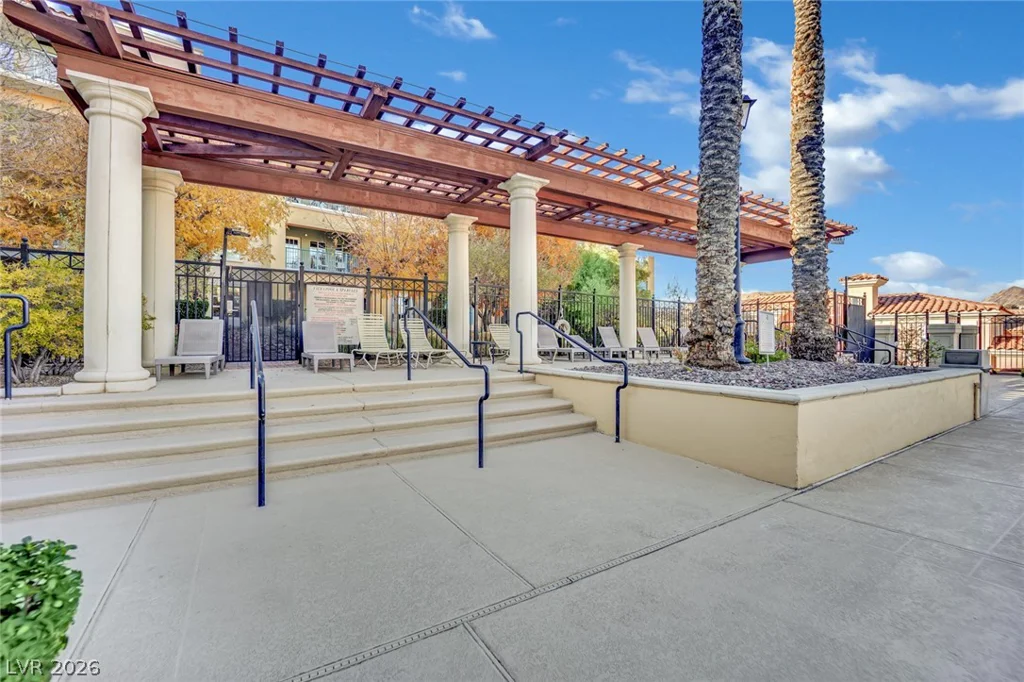 30 Strada Di Villaggio, Henderson, NV 89011