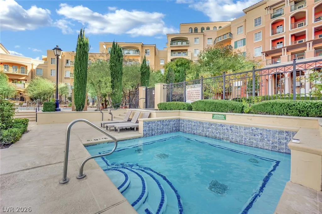 30 Strada Di Villaggio, Henderson, NV 89011
