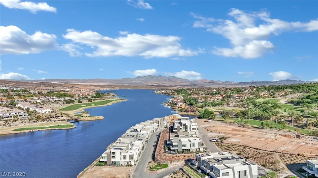 30 Strada Di Villaggio, Henderson, NV 89011
