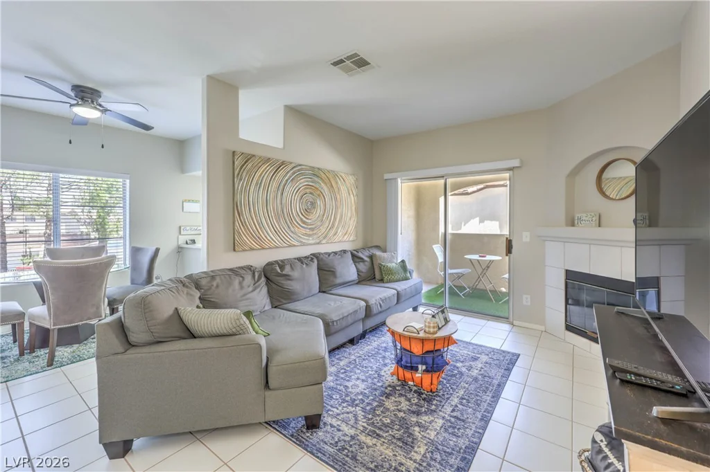 2975 Bluegrass, Henderson, NV 89074