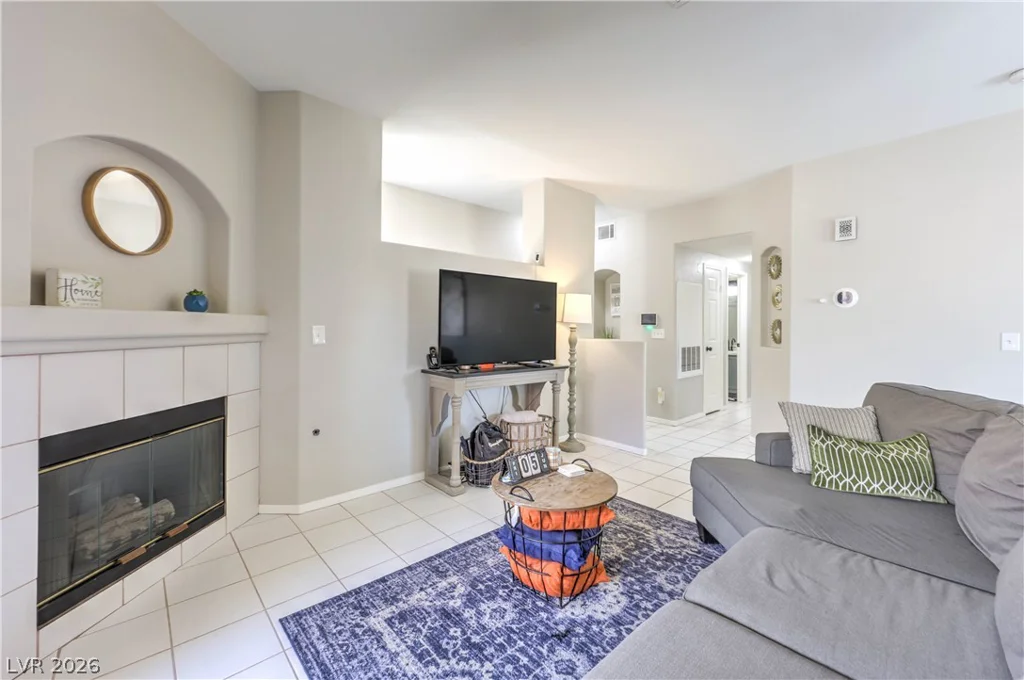2975 Bluegrass, Henderson, NV 89074