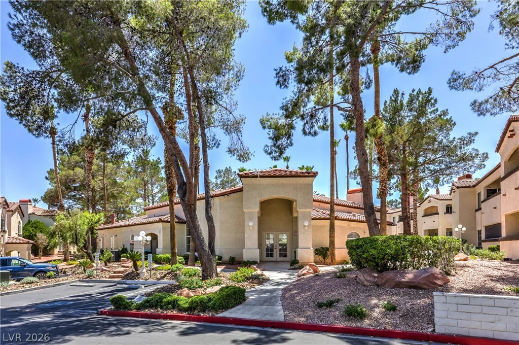 2975 Bluegrass, Henderson, NV 89074