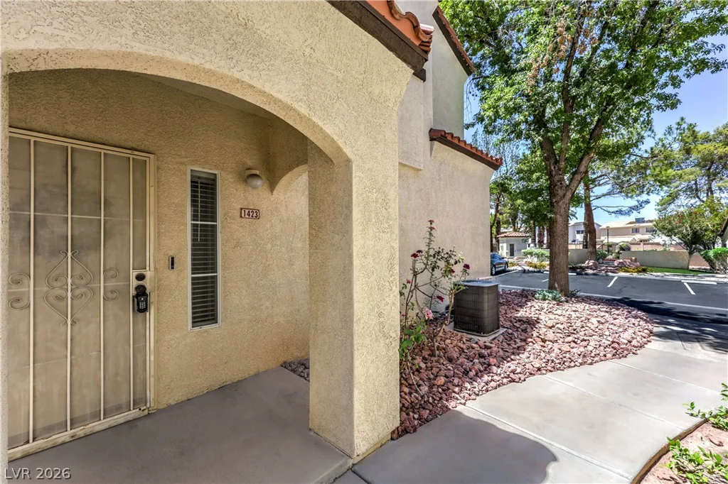 2975 Bluegrass, Henderson, NV 89074