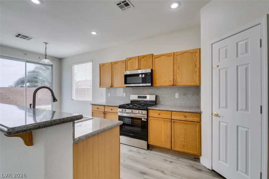 10 Indian Run, Las Vegas, NV 89148