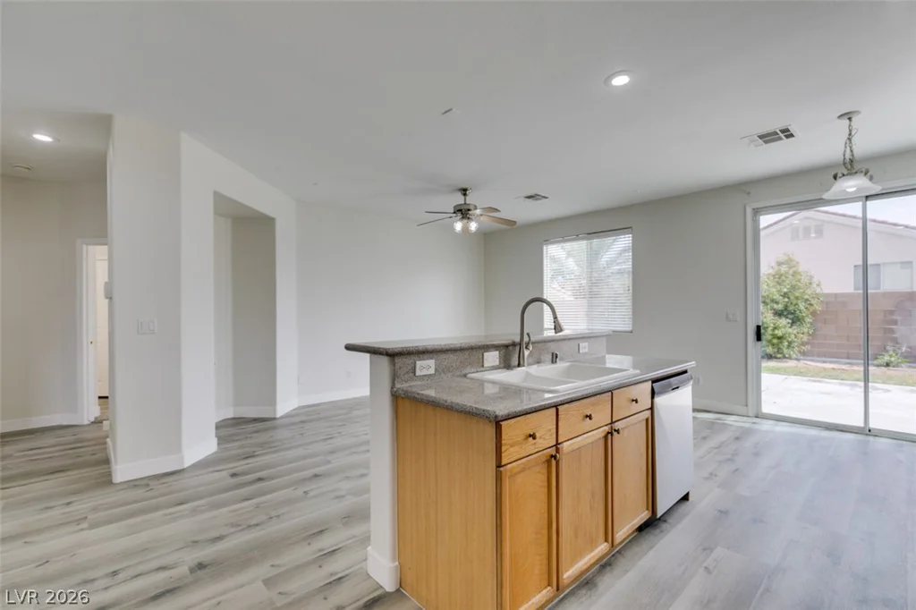 10 Indian Run, Las Vegas, NV 89148