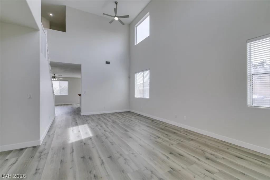 10 Indian Run, Las Vegas, NV 89148