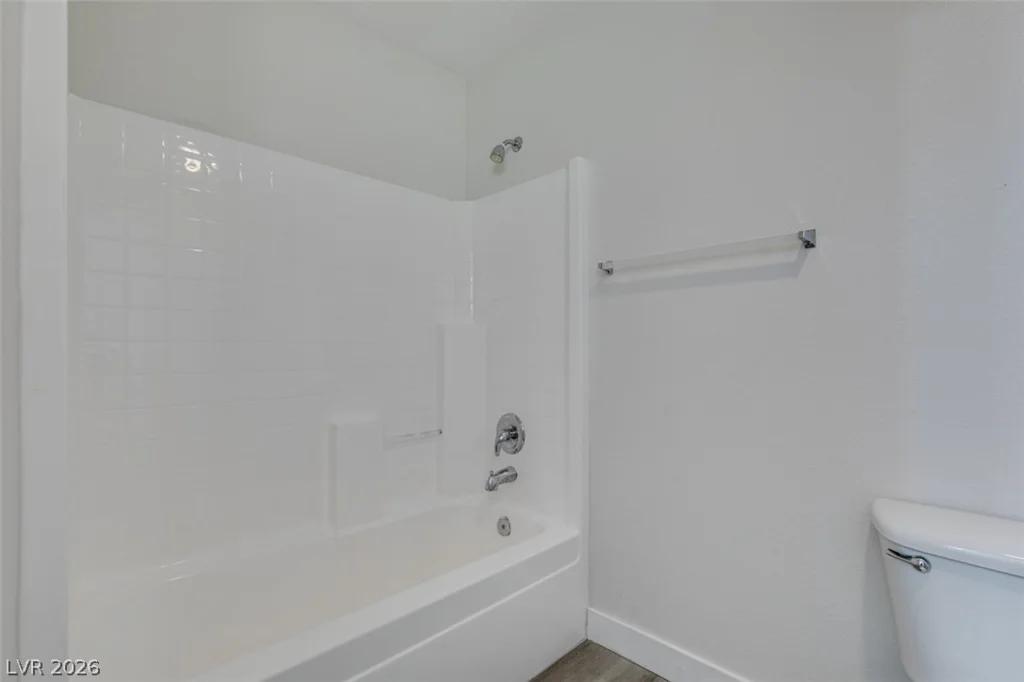 10 Indian Run, Las Vegas, NV 89148