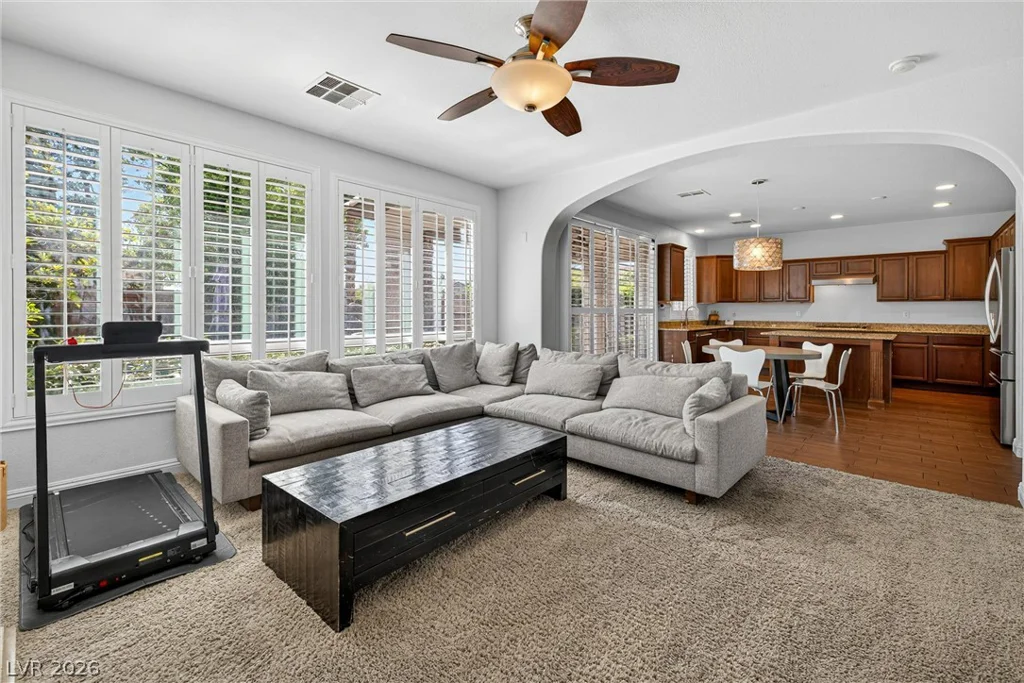1376 Cranston, Las Vegas, NV 89135