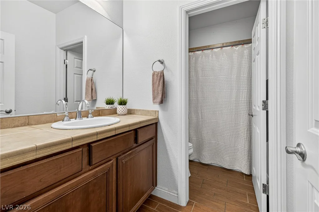 1376 Cranston, Las Vegas, NV 89135
