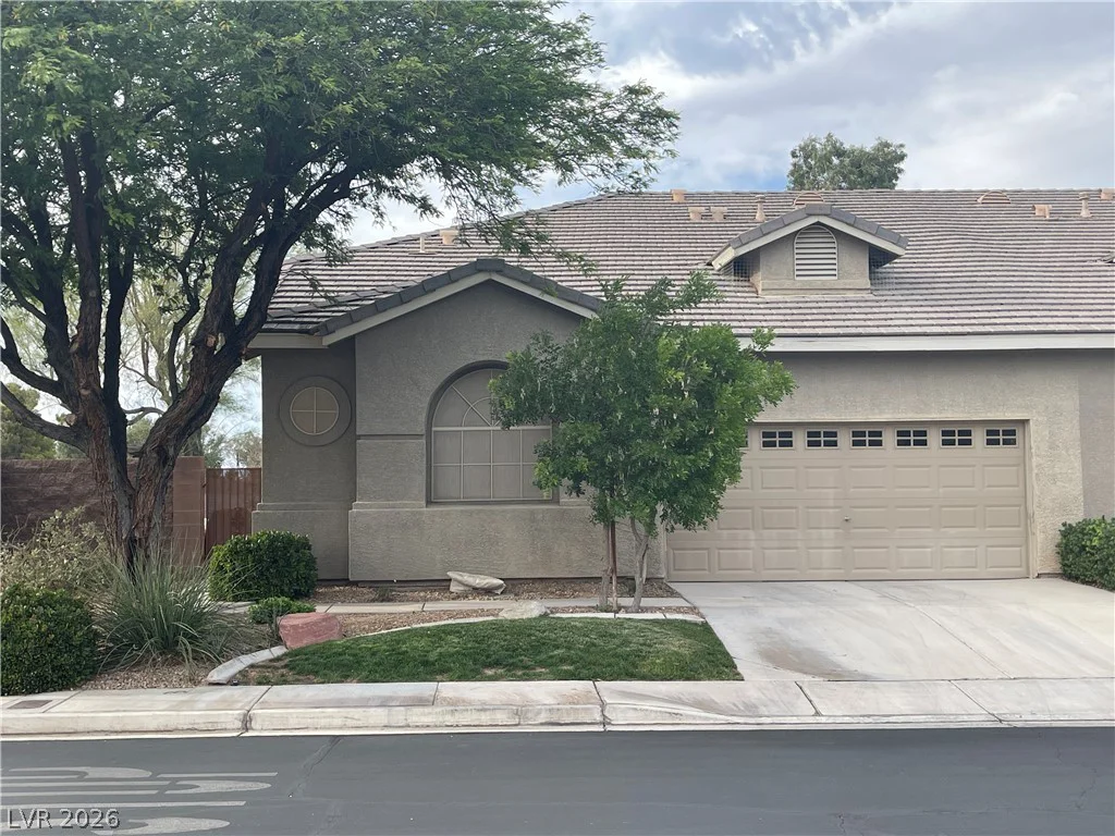 258 Spring River, Las Vegas, NV 89123